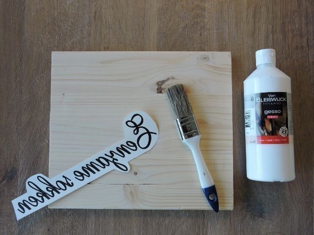 DIY text on wood